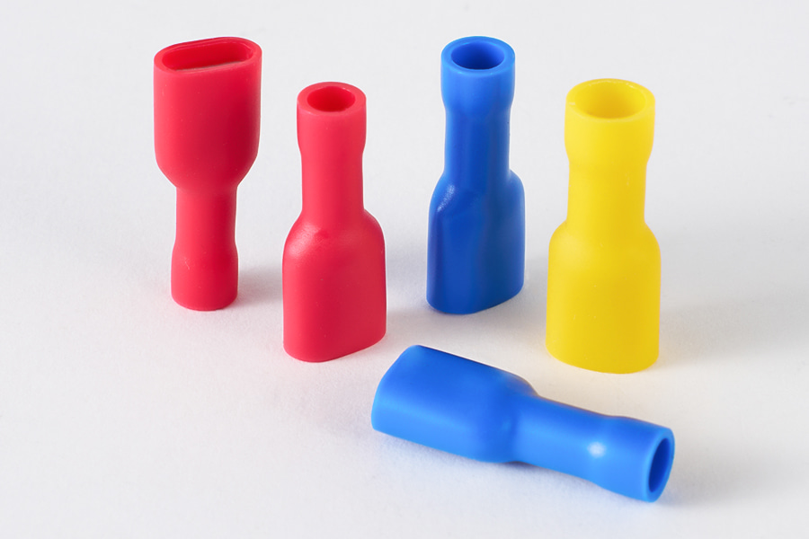 Vinyl Fully Insulated Female Disconnector
