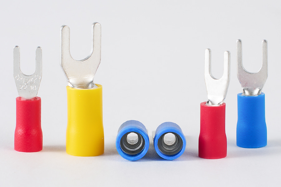 Vinyl Insulated Locking Spade Terminal
