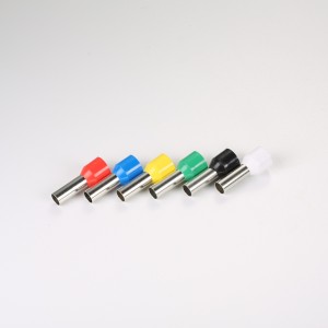 Insulated Easy Entry Cord End Terminal (Produce by inject machine)